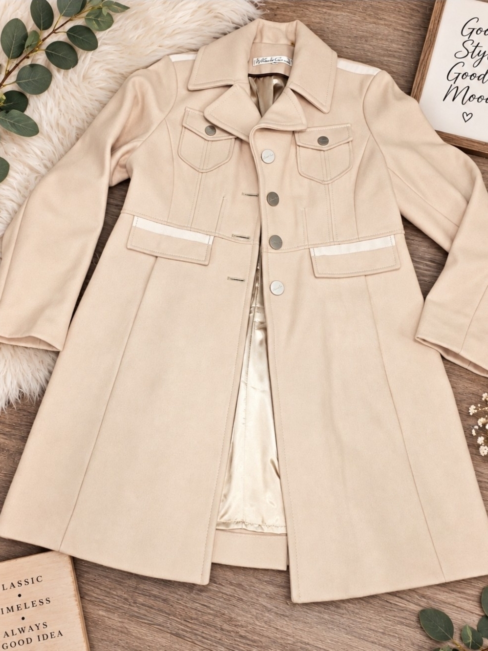 Kenneth Cole Trench Coat in Beigh Size 12 Like New